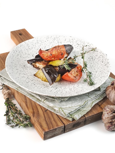 Talerz z potrawą w stylu domowym